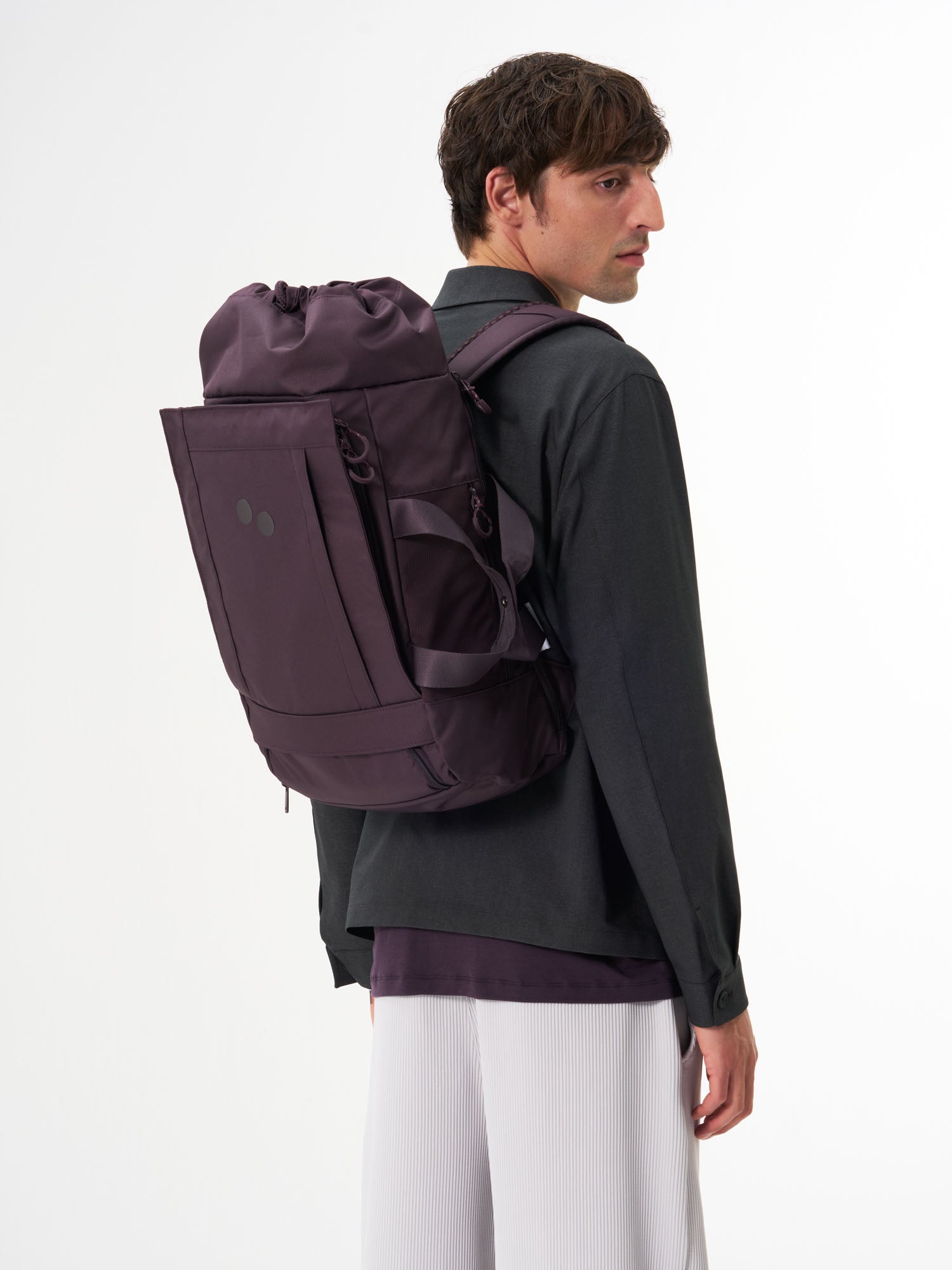 pinqponq-Blok-Medium-Midnight-Plum-frontmodel-front
