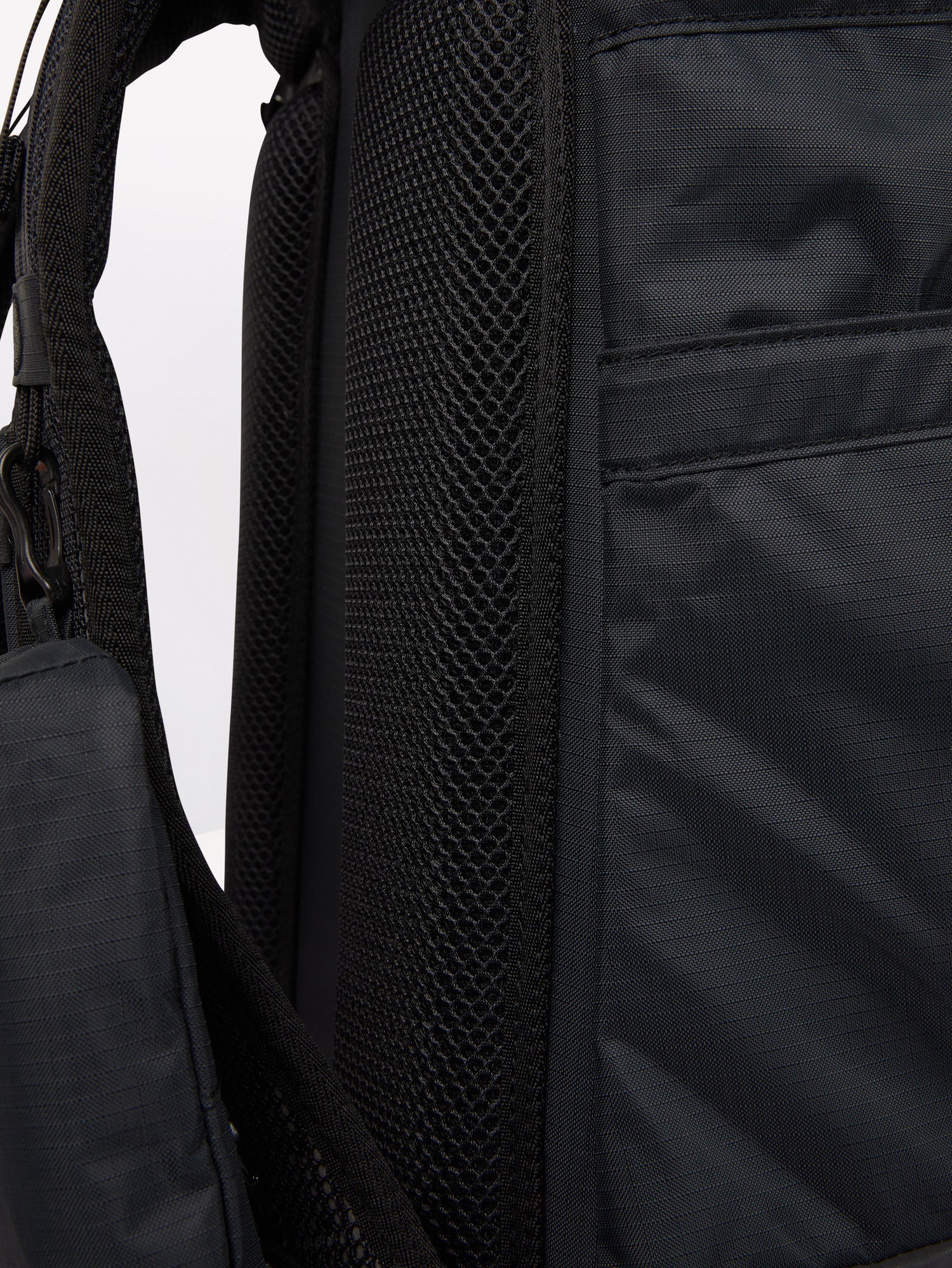 Blok Active - Pure Black