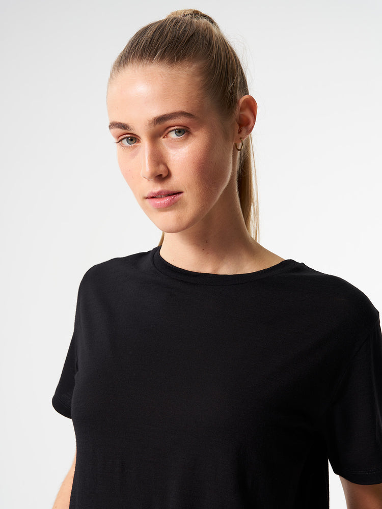 Pinqponq T-Shirt Merino - Sheep Black (Female)